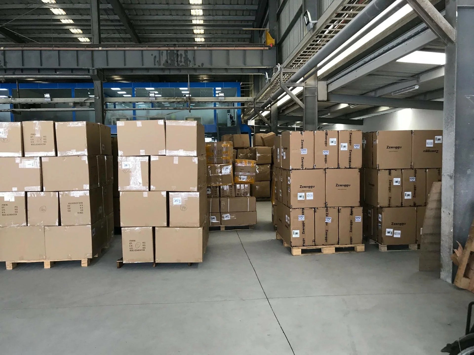 2025 Boxing Musical Box Smart Music Boxing Machine With Boxing Gloves