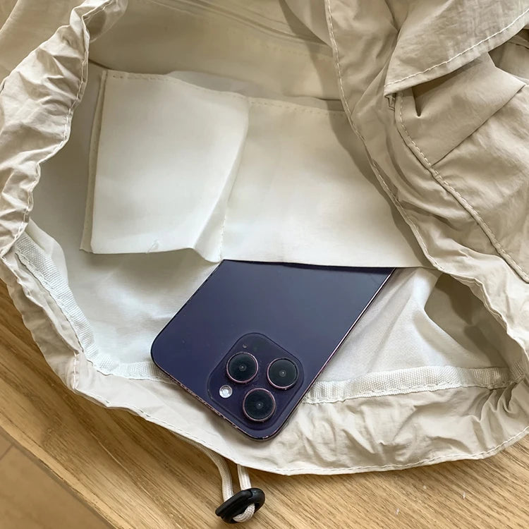 Men's folding backpack, suitable for hiking, traveling, and outdoor exploration, with large capacity for easy storage