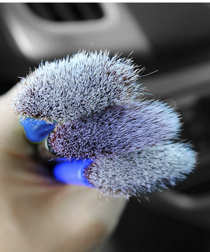 Effortlessly Clean Your Car's Interior with this Soft Brush Air Conditioner Cleaning Tool -  Soft Bristles - For All Car Models - Suitable for Regular Car Maintenance - Great Gift for Car Enthusiasts