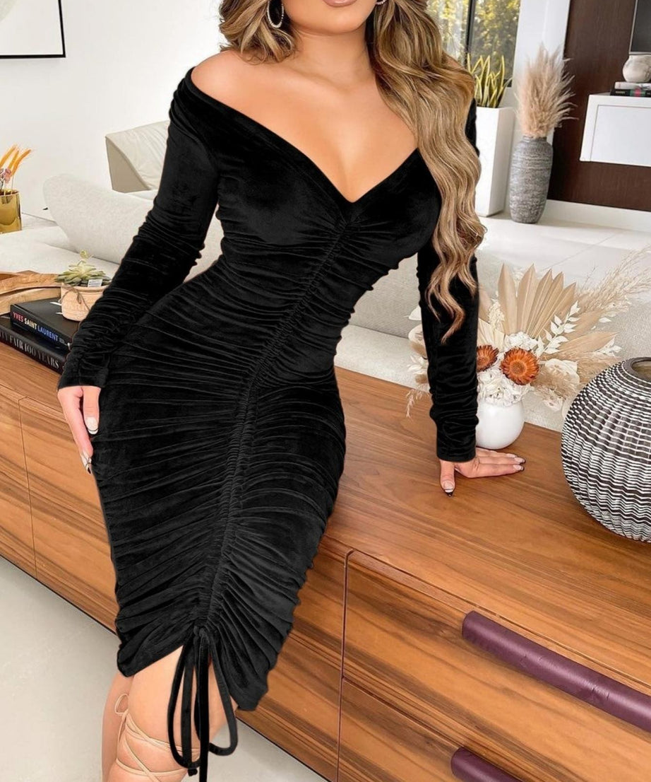 Women's Dresses V Neck Off The Shoulder Velvet Ruched Mid-length Dresses