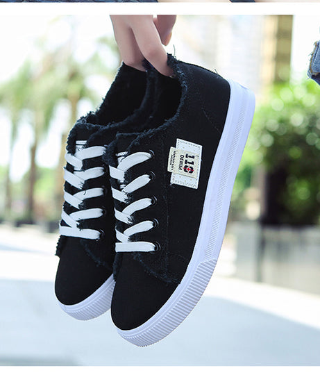 [Casual Canvas Shoes] White Women's Casual Round Toe Solid Color Canvas Shoes | Flat Bottom, PVC Sole, Fabric Upper And Insole, Hand Wash, No Dry Clean, Spring, Autumn, All Season 2022