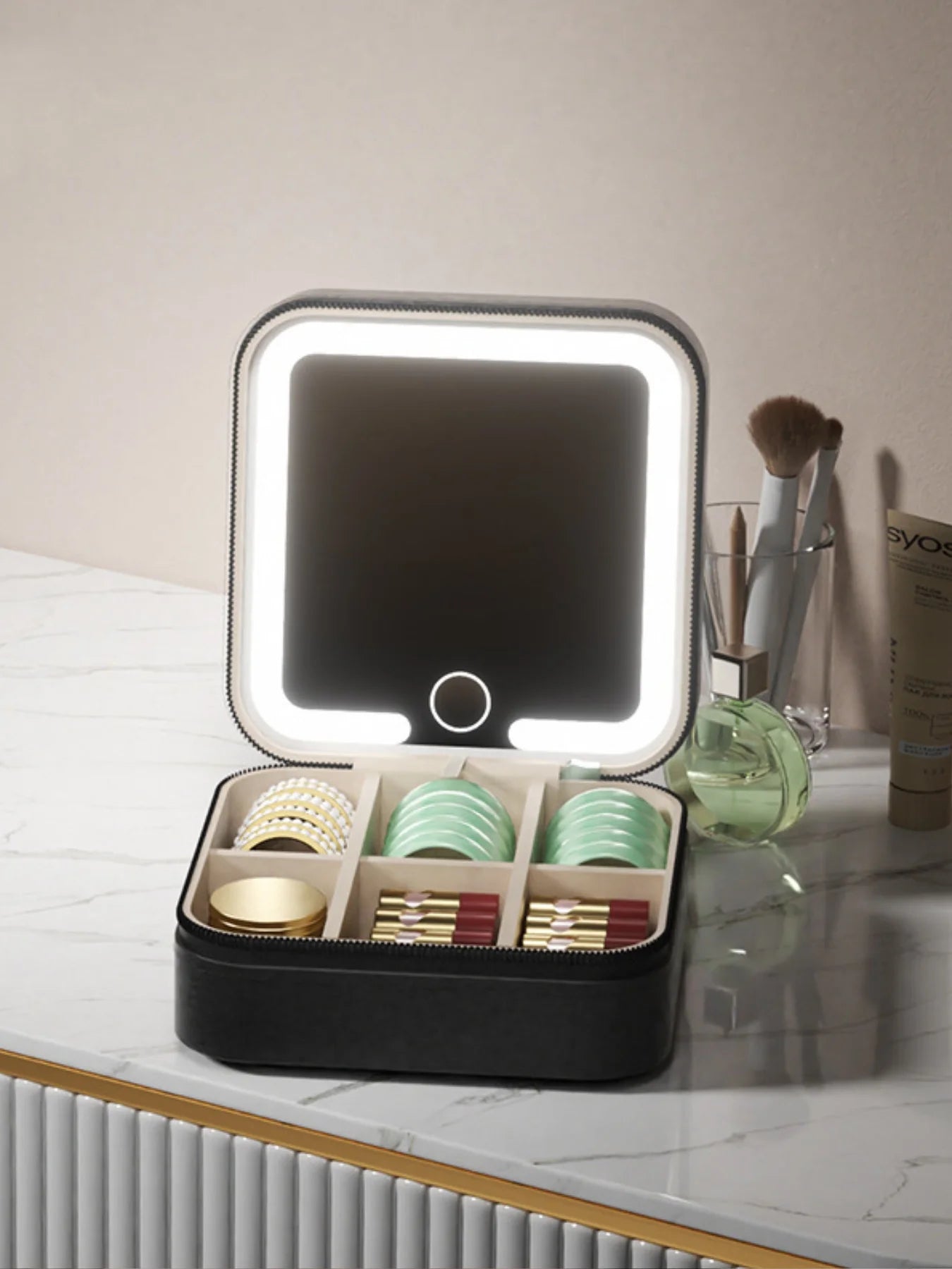 1 Stylish Women's Makeup Bag and Jewelry Box with Detachable Led Lights, Mini Cute Girly Jewelry Box, Suitable for Storing and Organizing Necklaces, Earrings, Rings, Wedding Favors, and a Great Gift for Valentine's Day to Giv