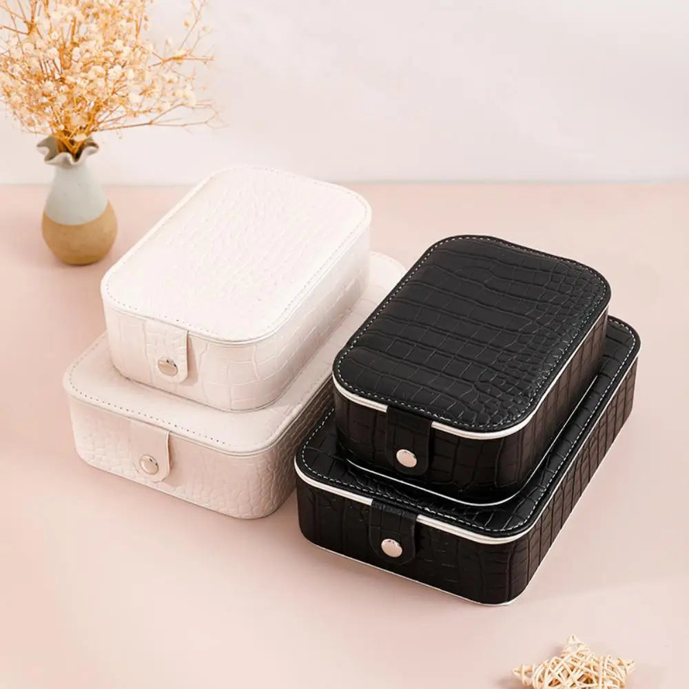 Jewelry Box,PU Leather Jewelry Box With Mirror,Girls Travel Essential Makeup Storage Box,Ring Necklace Earring Pouch