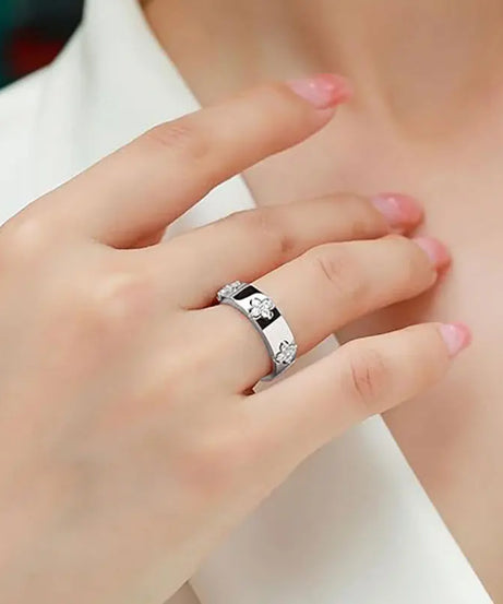 Ehhai Certified Moissanite Four-leaf Clover Wide Rings for Women Men 925 Sterling Silver Flower Bands Wedding Fine Jewelry Gifts