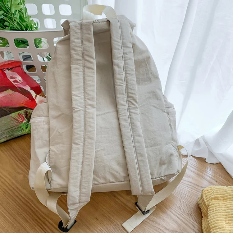 Men's folding backpack, suitable for hiking, traveling, and outdoor exploration, with large capacity for easy storage