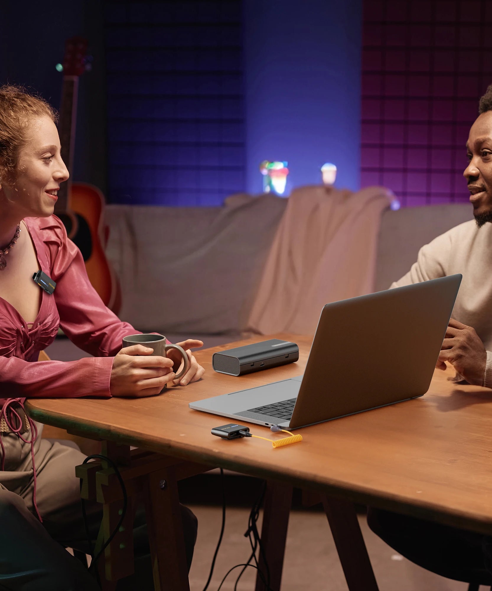 7Ryms iRay DW40 Wireless Lavalier Microphone with 4 Transmitters,48kHz/24bit Recording,AI Denoise for Camera,SmartPhone and PC