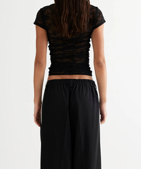 Women Lace Sexy Y2k Basics Minimalist Tanks Camis T-shirt Crew Neck Short Sleeve See-through Summer Tops for Club Party