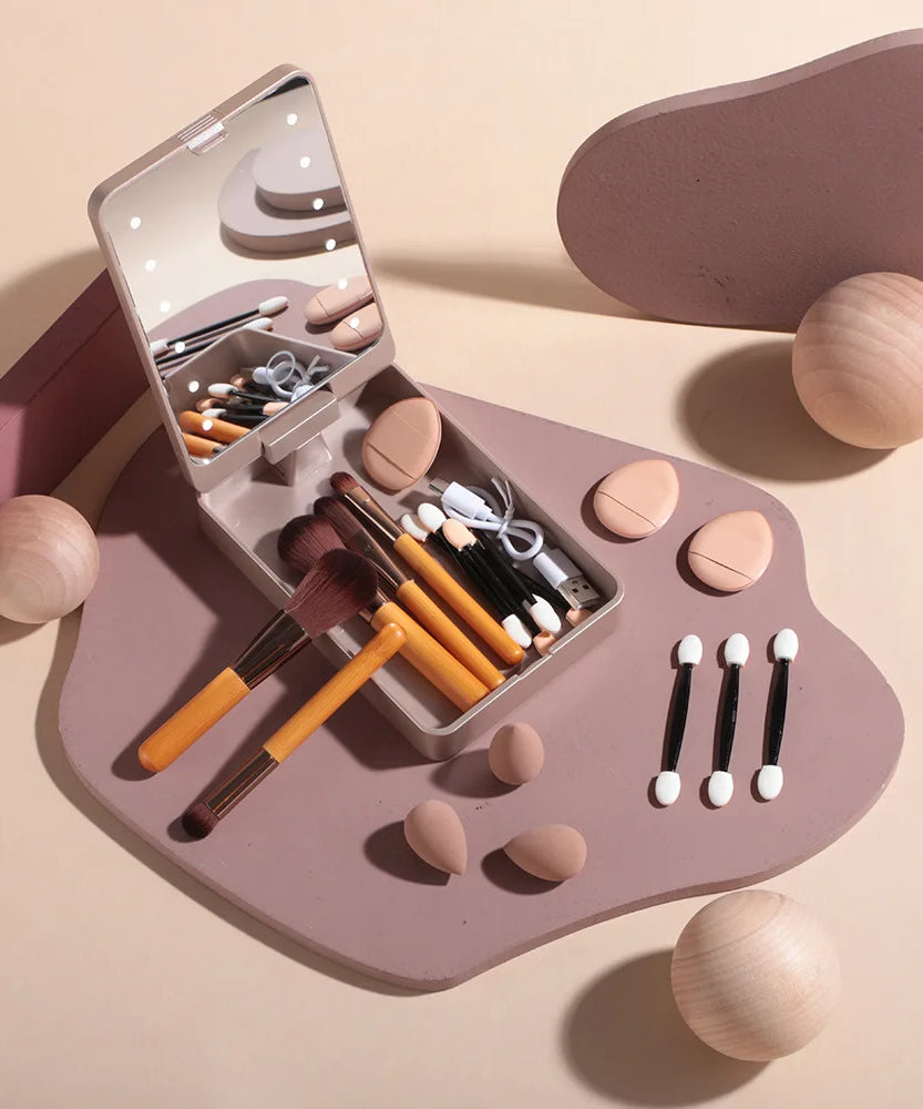 Travel Makeup Brush Set Small Portable With LED mirror and 14 pcs Makeup Brushes For Women Beauty Makeup Kit And Storage Box