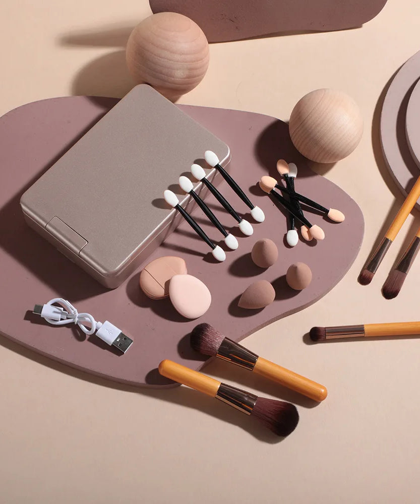 Travel Makeup Brush Set Small Portable With LED mirror and 14 pcs Makeup Brushes For Women Beauty Makeup Kit And Storage Box