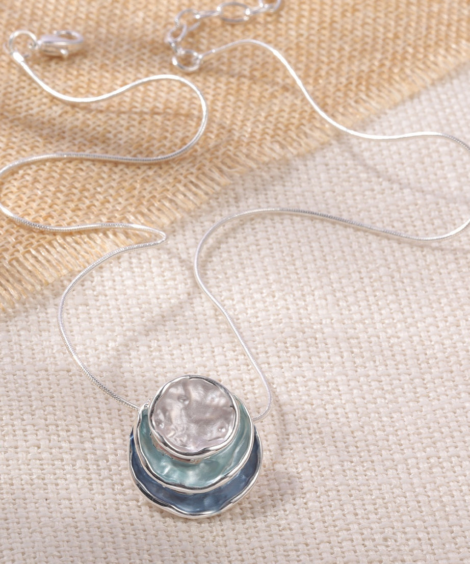 1pc Elegant Blue Enamel Pendant Necklace for Men - Zinc Alloy with Golden Accents, Twisted Rope Chain Design, Sophisticated Accessory for Formal or Casual Attire